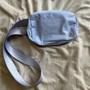 Lululemon Everywhere Belt Bag 1l
